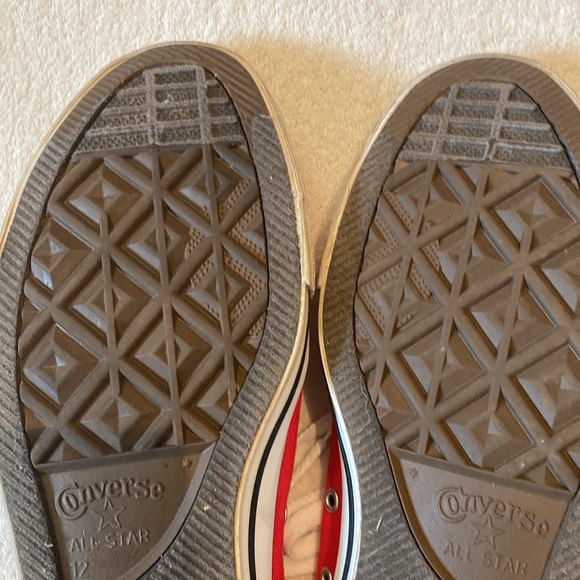 Converse Chuck Taylor sneakers in red canvas Sz 12 EUC - Picture 6 of 9